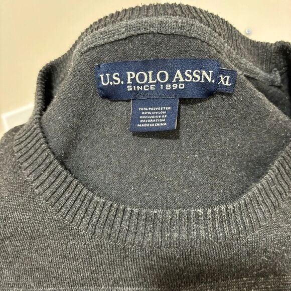 U.S. Polo Assn. Sweater/Pullover. Closet J138‎ - Picture 2 of 3